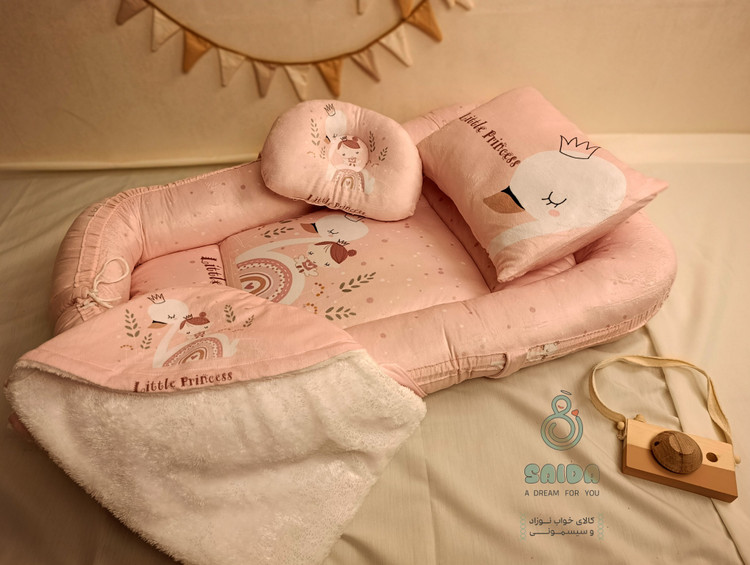 تشک گارد دار( غلط گیر ) طرح پرنسس و قو